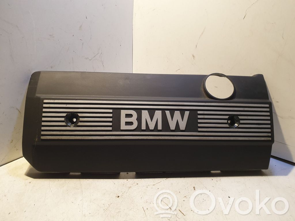 BMW 5 E39 Motorabdeckung 