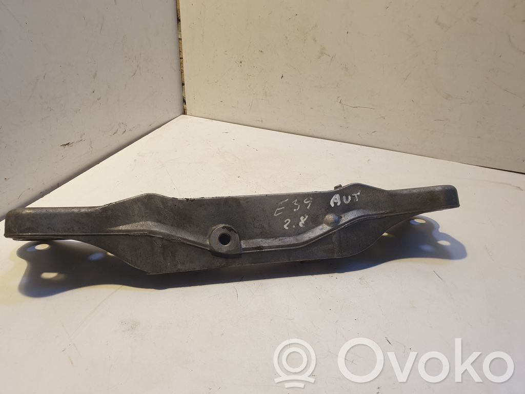 BMW 5 E39 Gearbox mounting bracket 