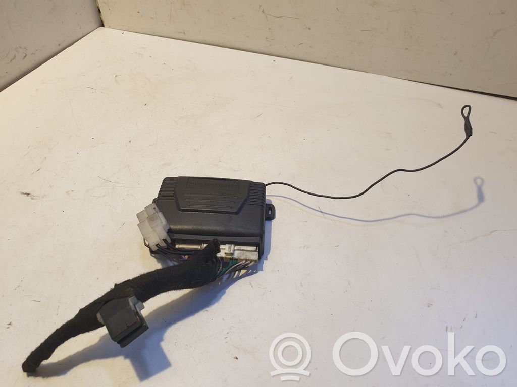Audi A4 S4 B5 8D Unidad de control/módulo de alarma 