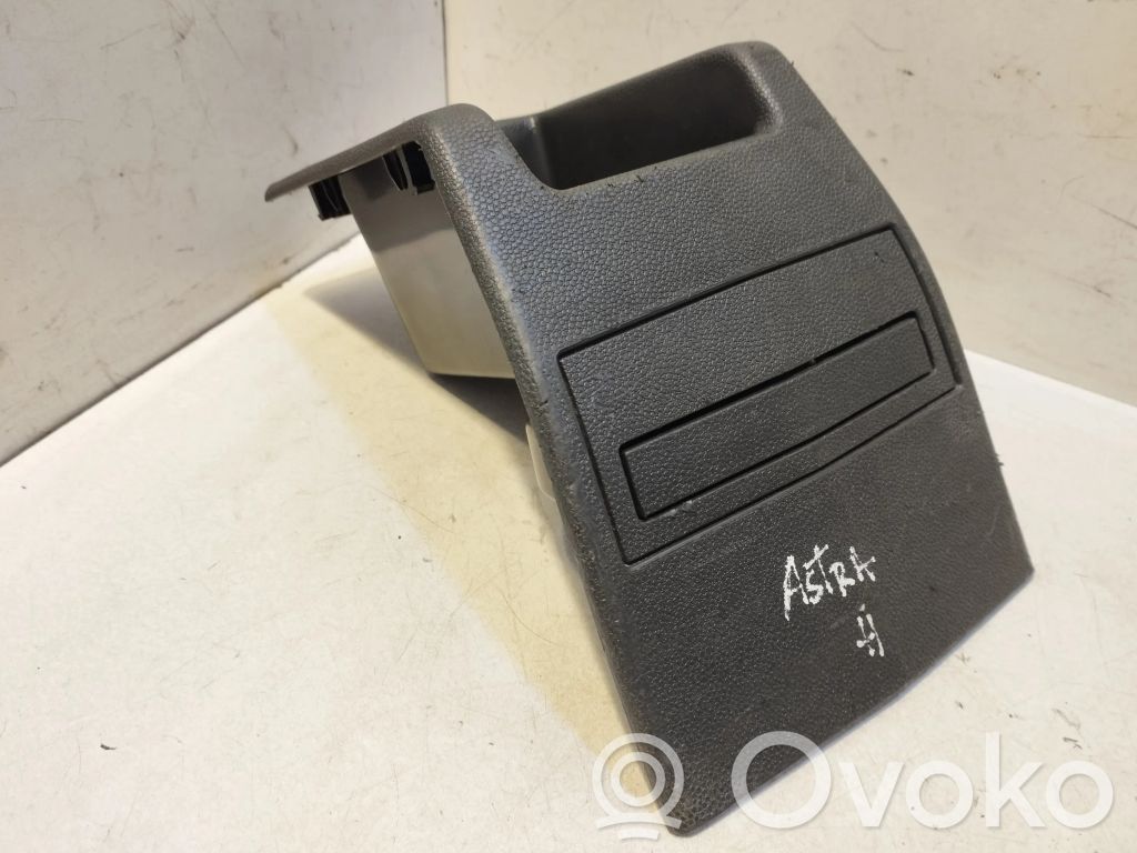 Opel Astra H Ornament scrumieră (spate) 