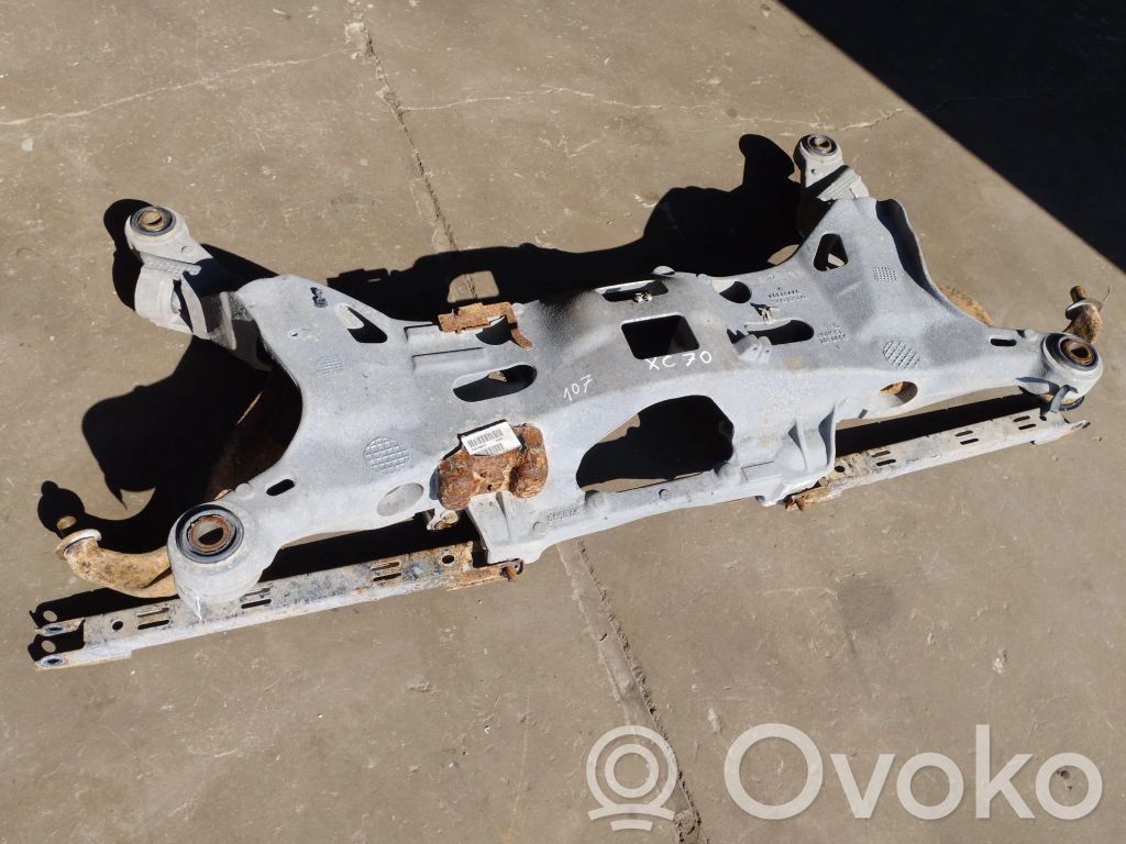 Volvo XC70 Bastidor trasero 