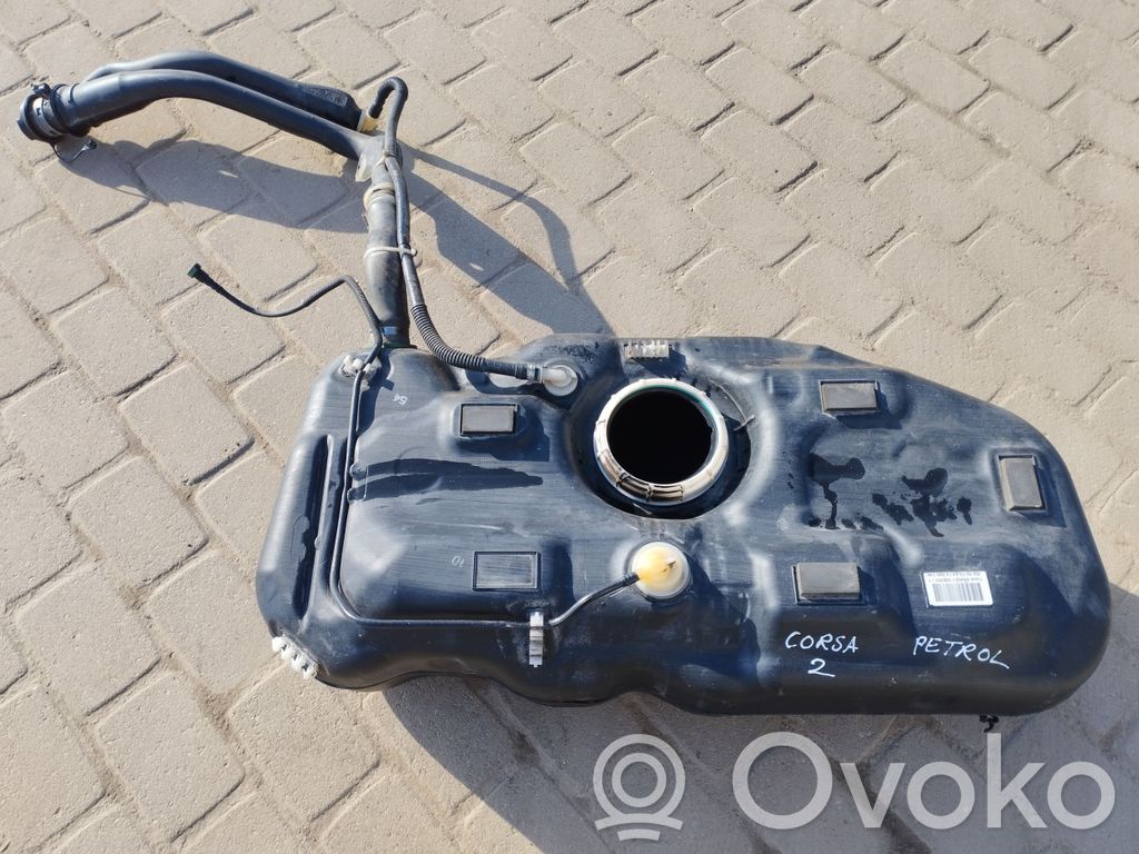 Opel Corsa D Réservoir de carburant 