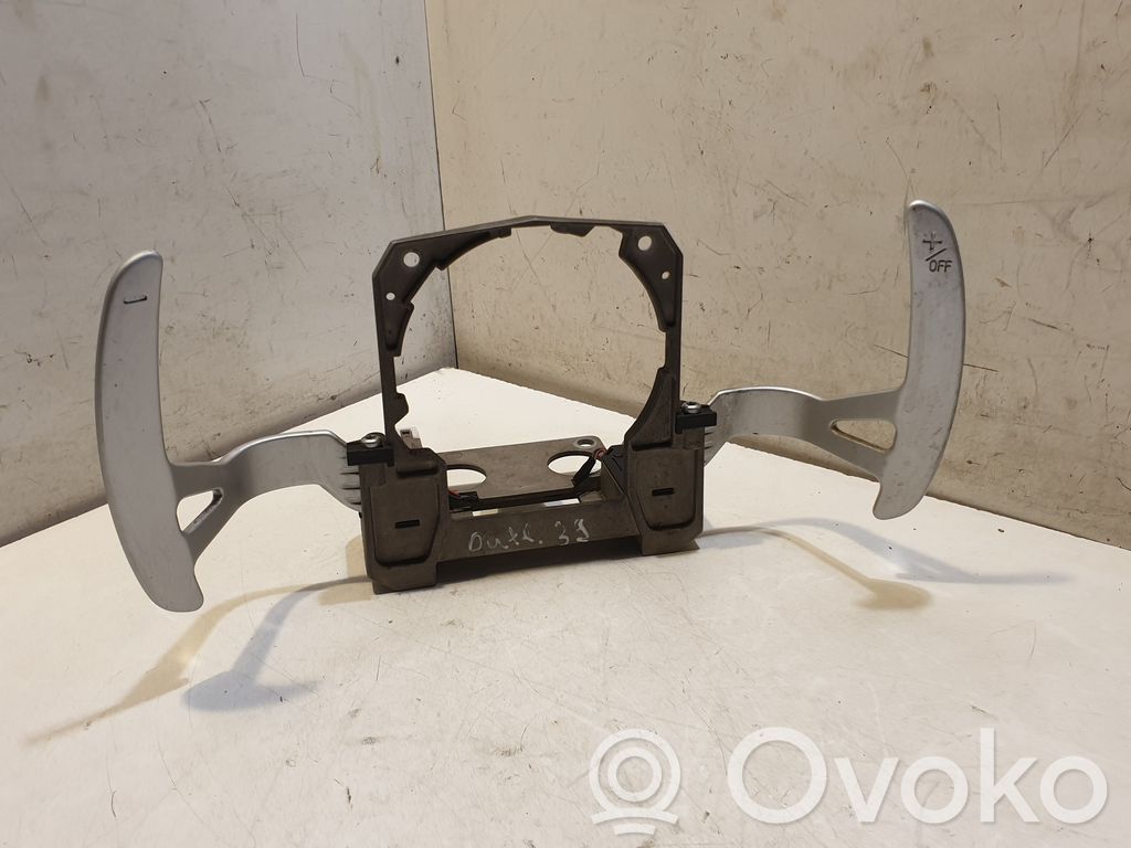 Mitsubishi Outlander Interruptores/botones de la columna de dirección 