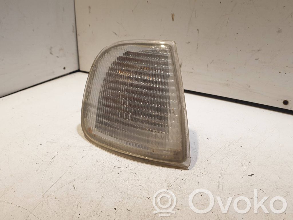 Volkswagen Caddy Front indicator light 