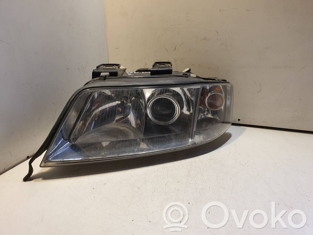 Audi A6 S6 C5 4B Far 