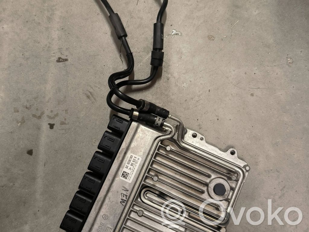 Engine control unit/module   8678936,030136526,0261S17144