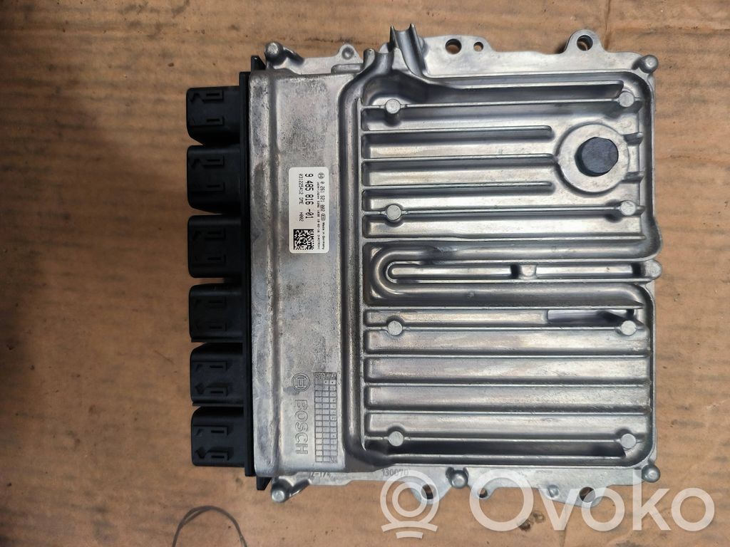 BMW 5 G30 G31 G38 Engine control unit/module 