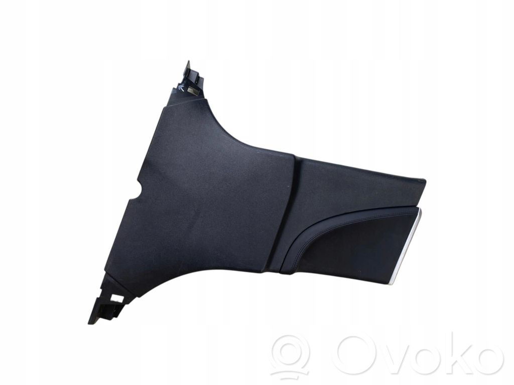 Tesla Model S Pilar (B) (inferior) 