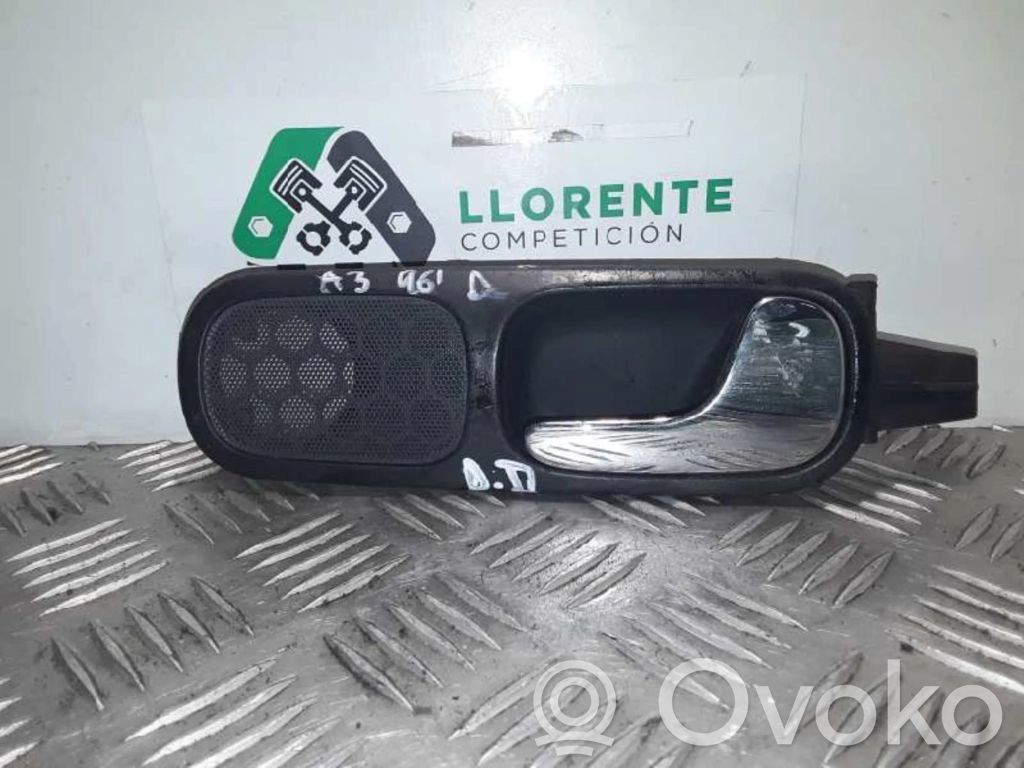 Manecilla interna puerta delantera