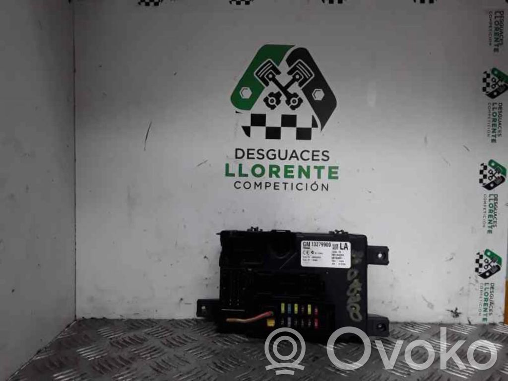 Opel Corsa D Fuse module 