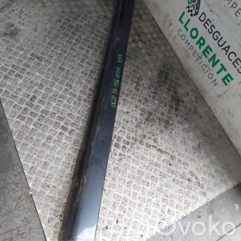 Volvo 850 Pastiprinimas slenksčio 