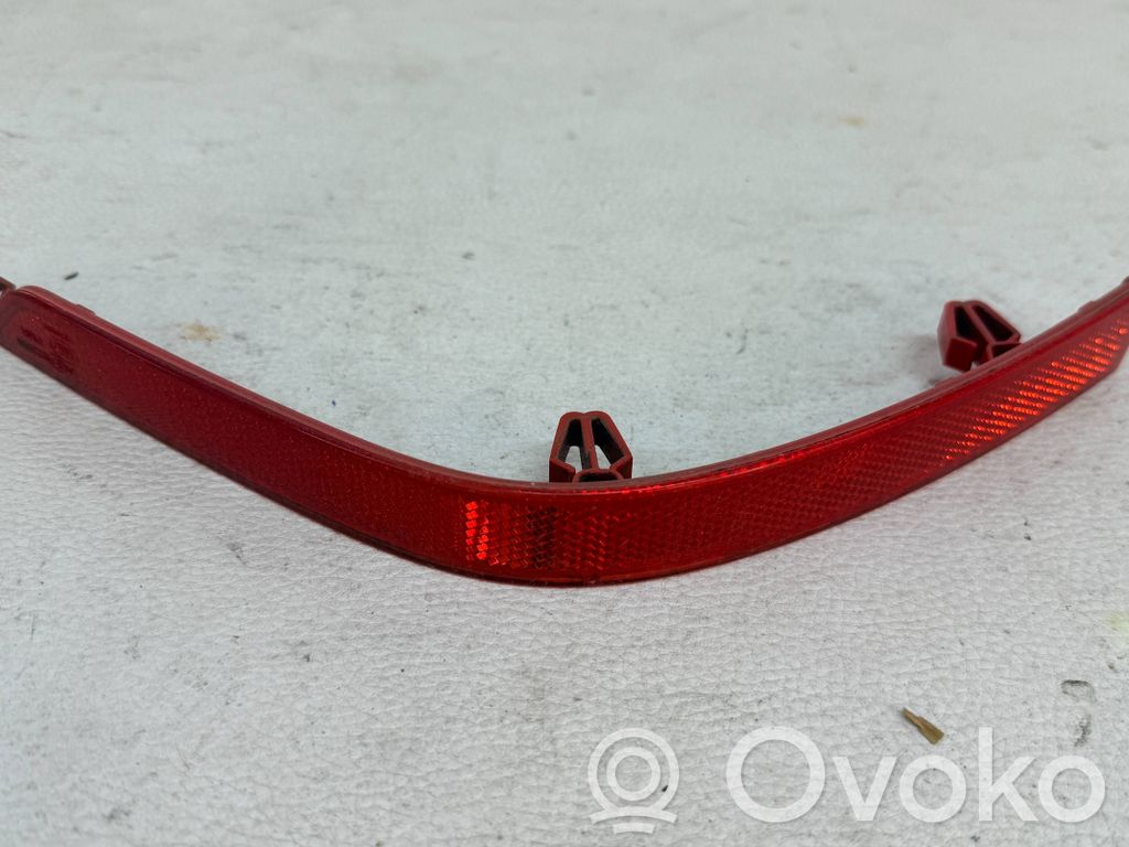Volkswagen Multivan T6 Reflector de faros/luces traseros 
