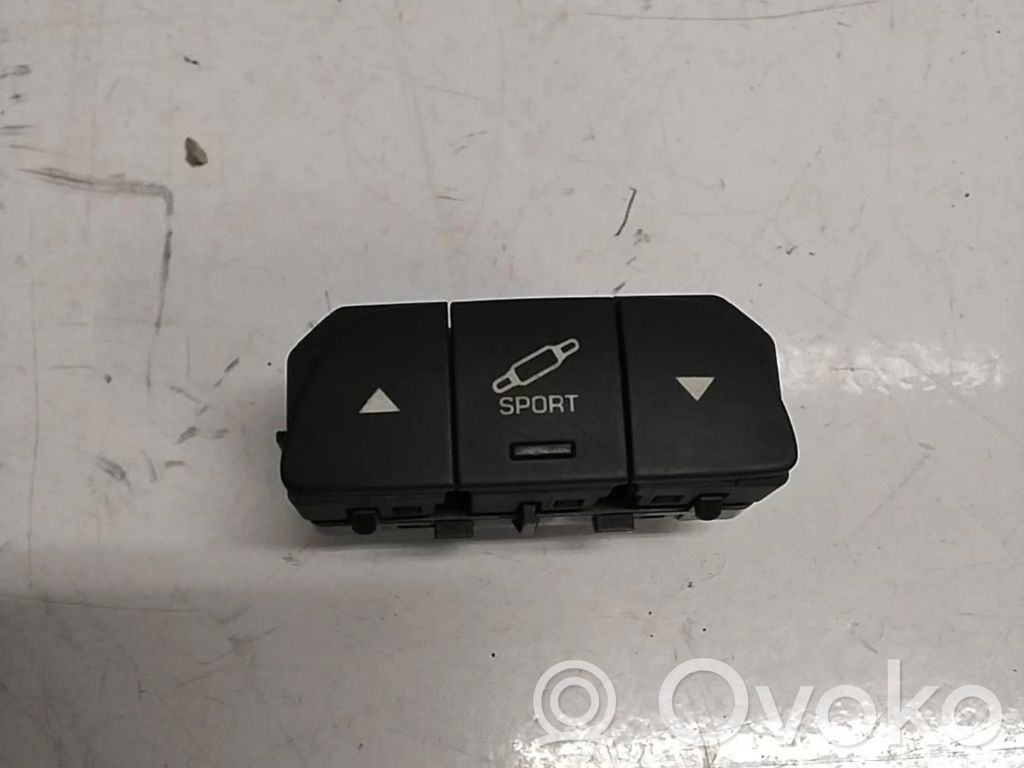 Citroen C5 Suspension ride height/mode switch 