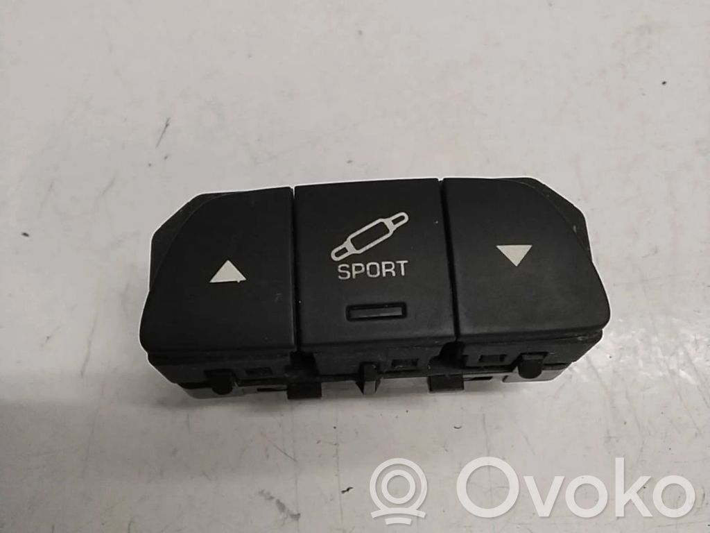 Citroen C5 Suspension ride height/mode switch 