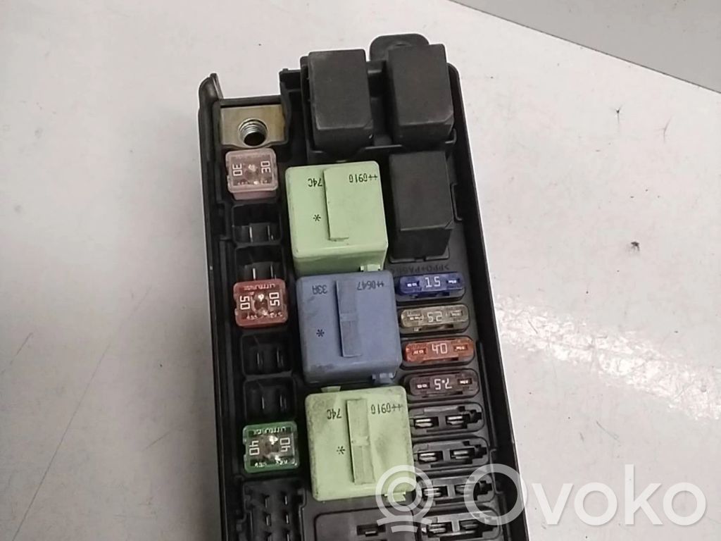 Mini One - Cooper Clubman R55 Fuse module 