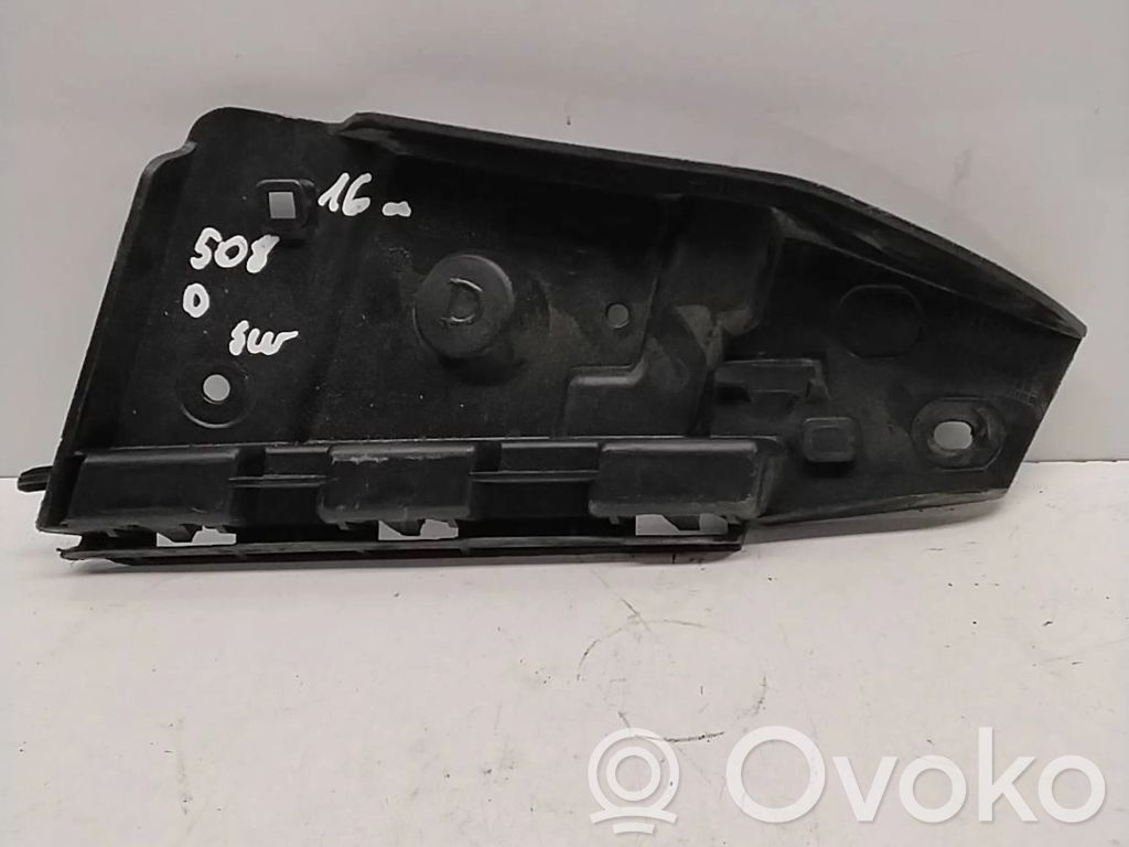 Peugeot 508 Soporte de montaje del parachoques trasero 