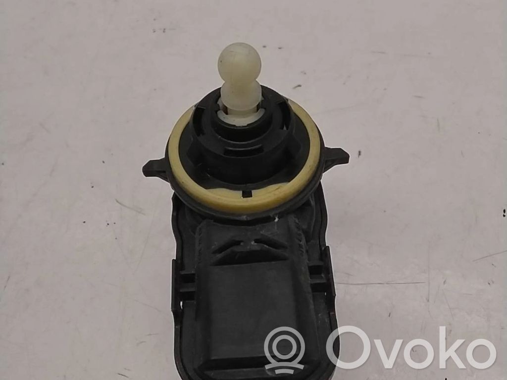 Peugeot 508 Headlight level adjustment motor 