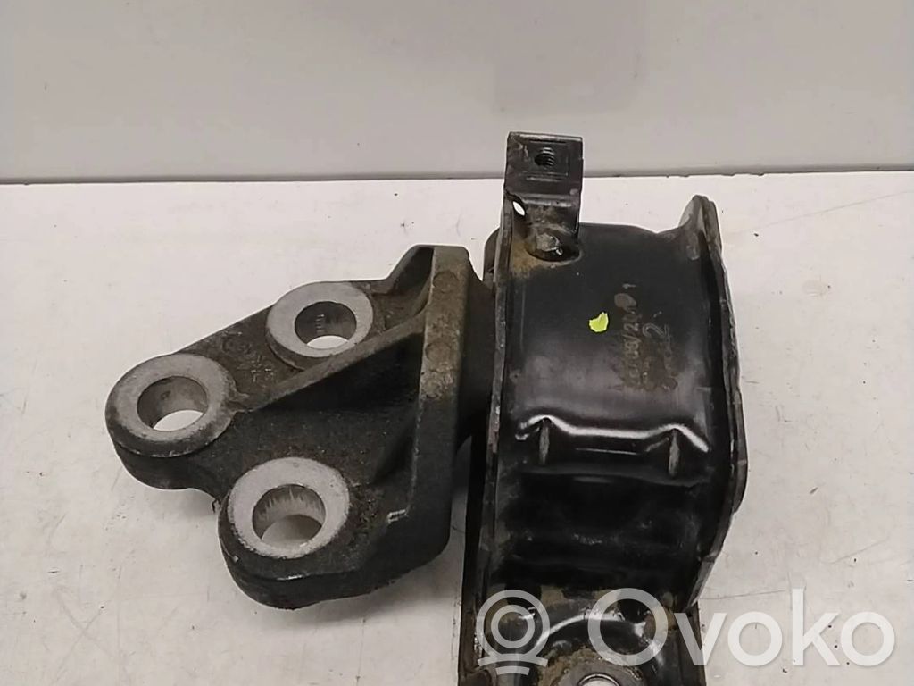Opel Corsa E Dzinēja spilvens 