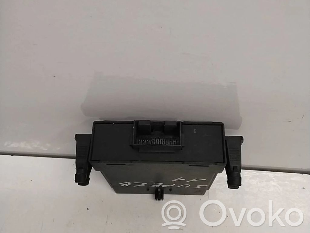 Skoda Superb B6 (3T) Módulo de control Gateway 