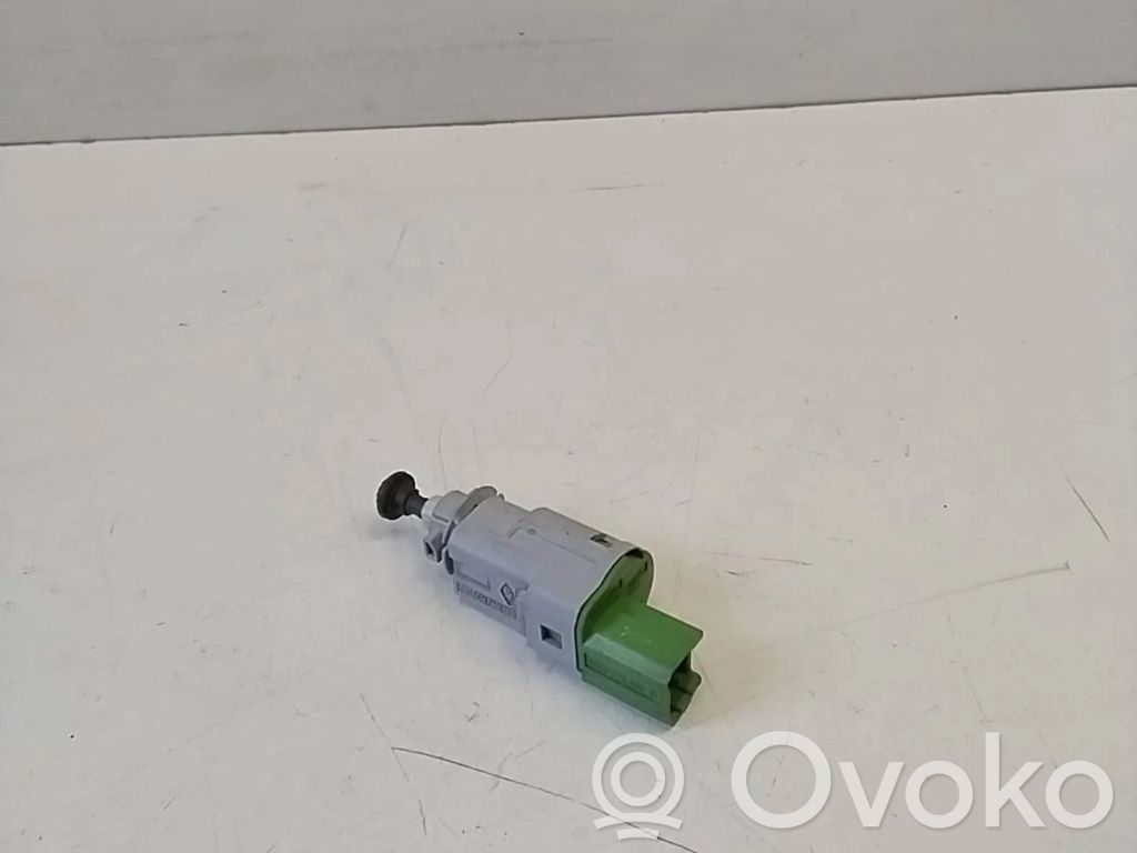 Renault Clio IV Interruptor sensor del pedal de freno 