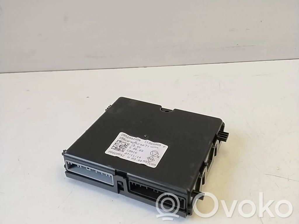 Renault Clio IV Kiti valdymo blokai/ moduliai 