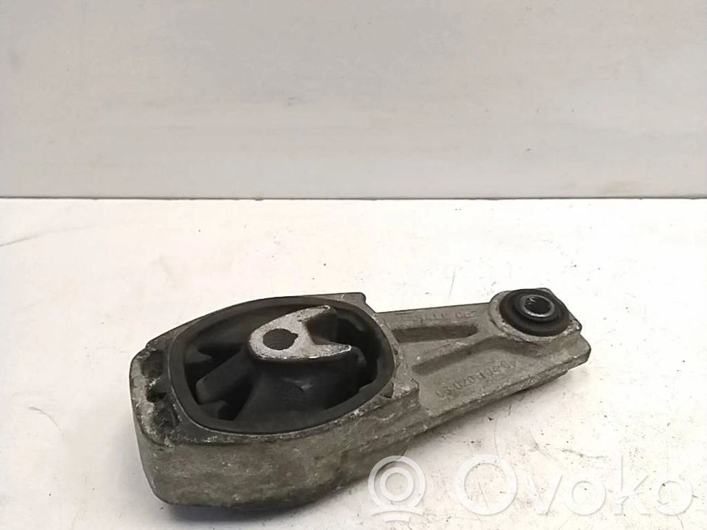 Peugeot 207 Engine mounting bracket 