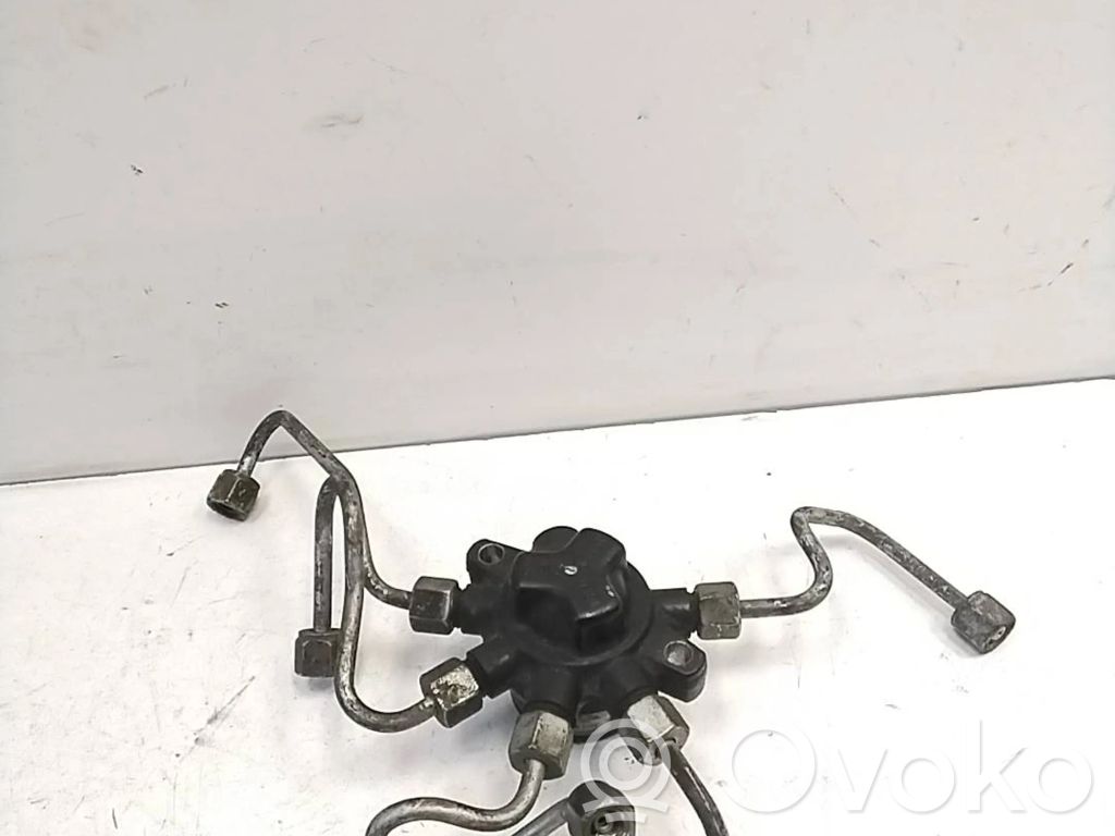 Ford Focus Fuel main line pipe 