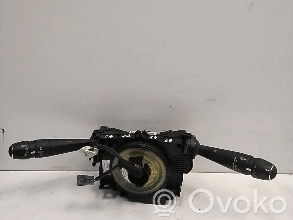 Citroen C4 II Wiper turn signal indicator stalk/switch 