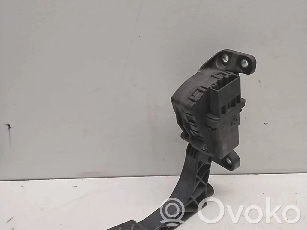 Audi A6 S6 C6 4F Pedał gazu / przyspieszenia 