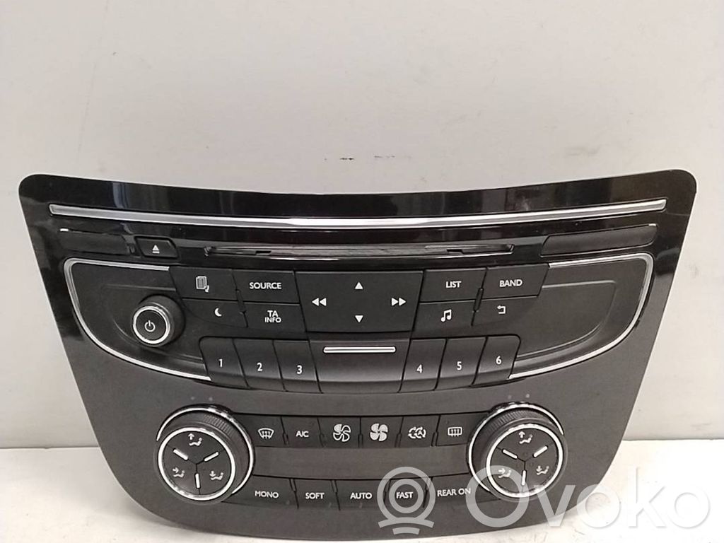 Peugeot 508 Climate control unit 