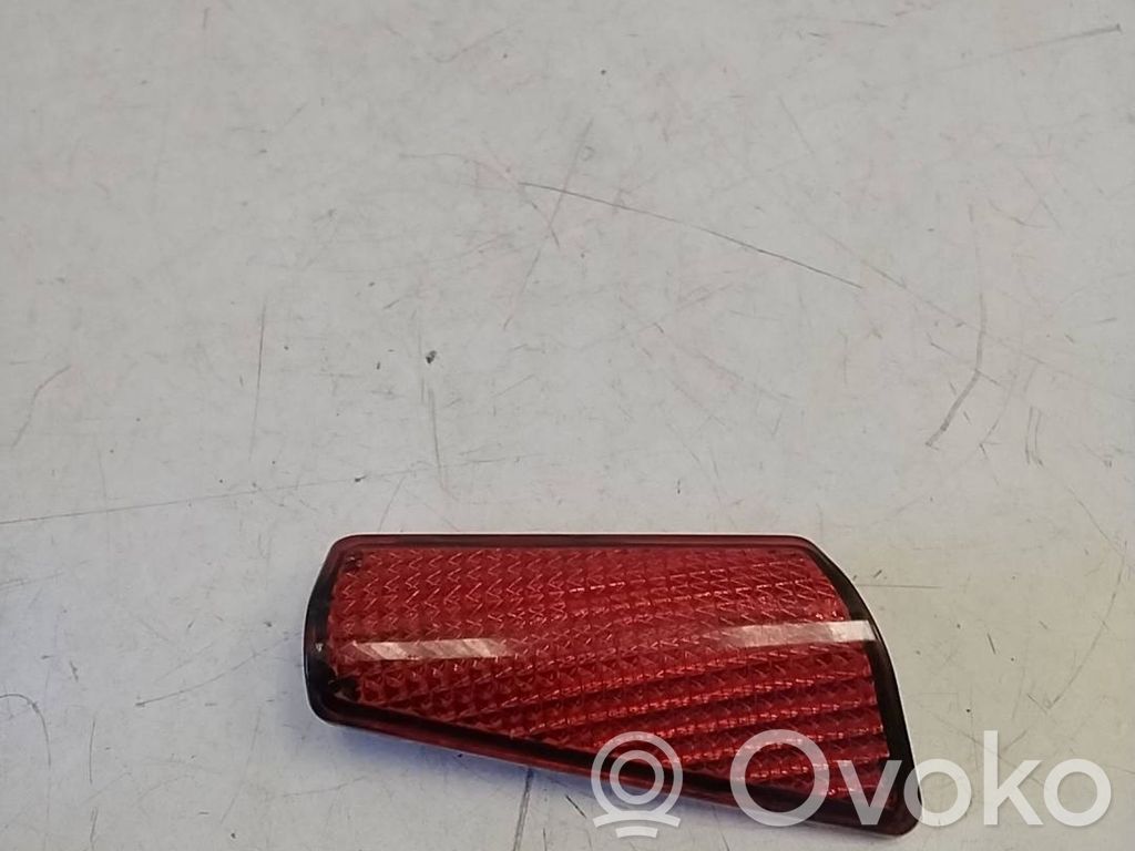 Alfa Romeo GT Front reflector 
