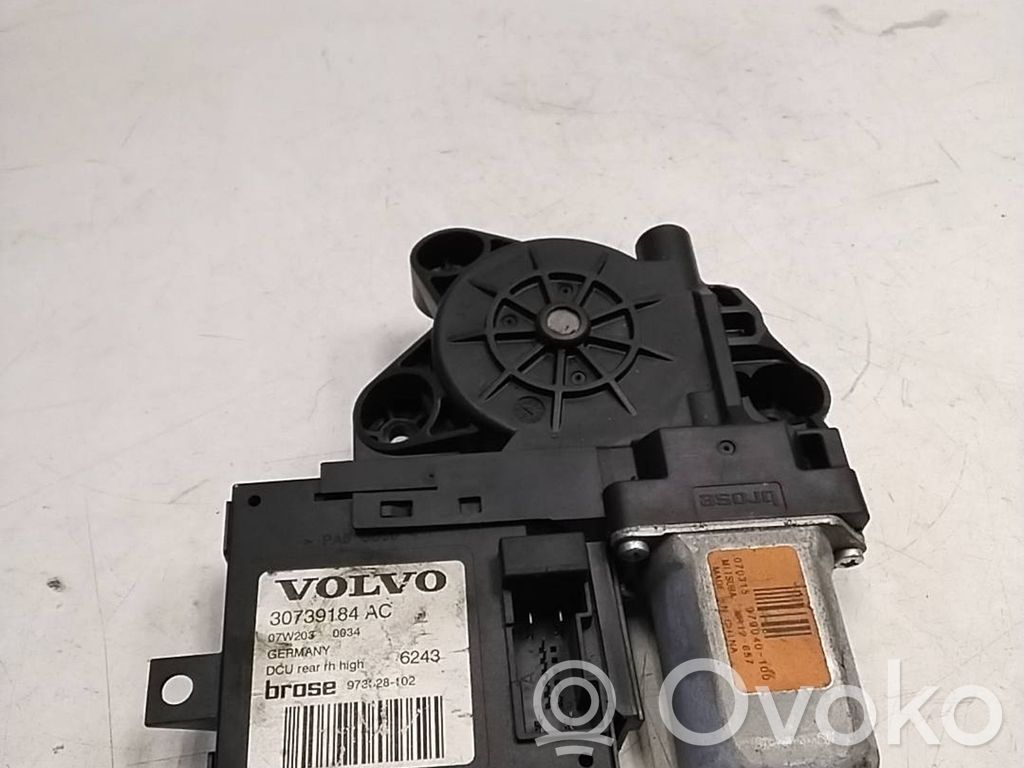 Volvo V50 Silniczek podnoszenia szyby drzwi tylnych 