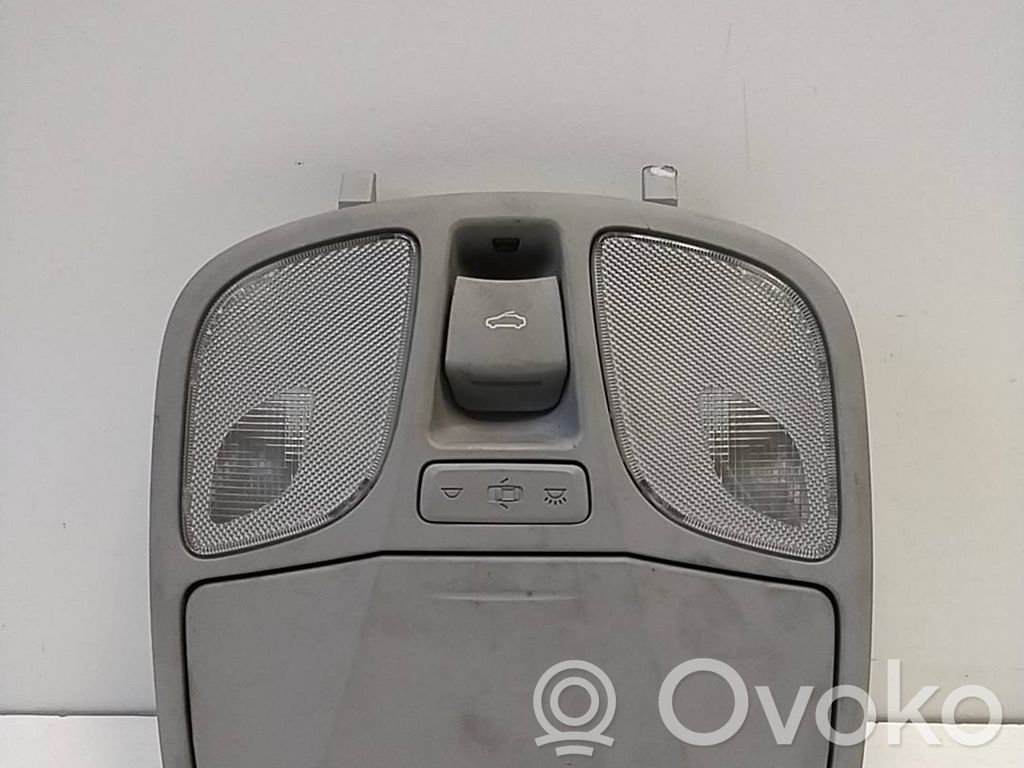 Hyundai i40 Priekinių vietų apšvietimo žibintas 