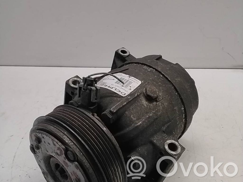Renault Trafic II (X83) Air conditioning (A/C) compressor (pump) 
