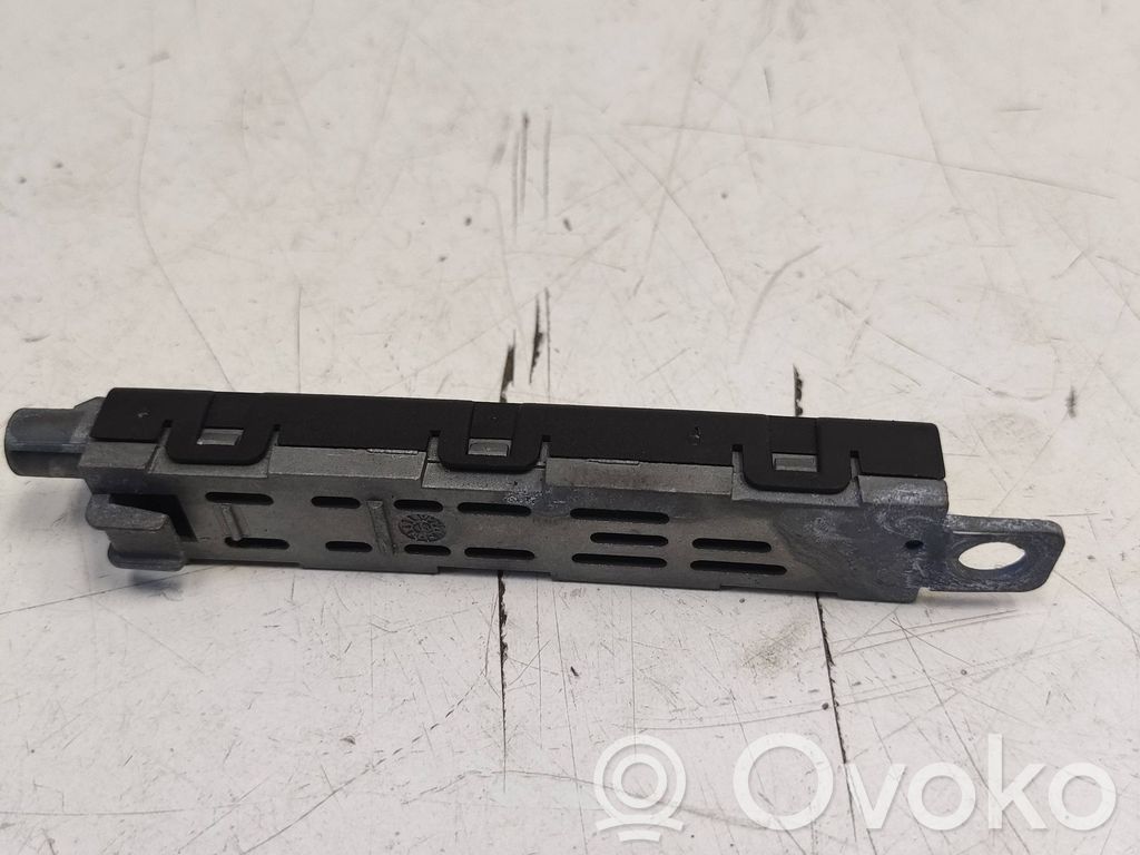 Audi A1 Antenos stiprintuvas 