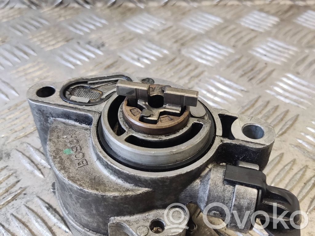 Citroen Xsara Picasso Vacuum pump 
