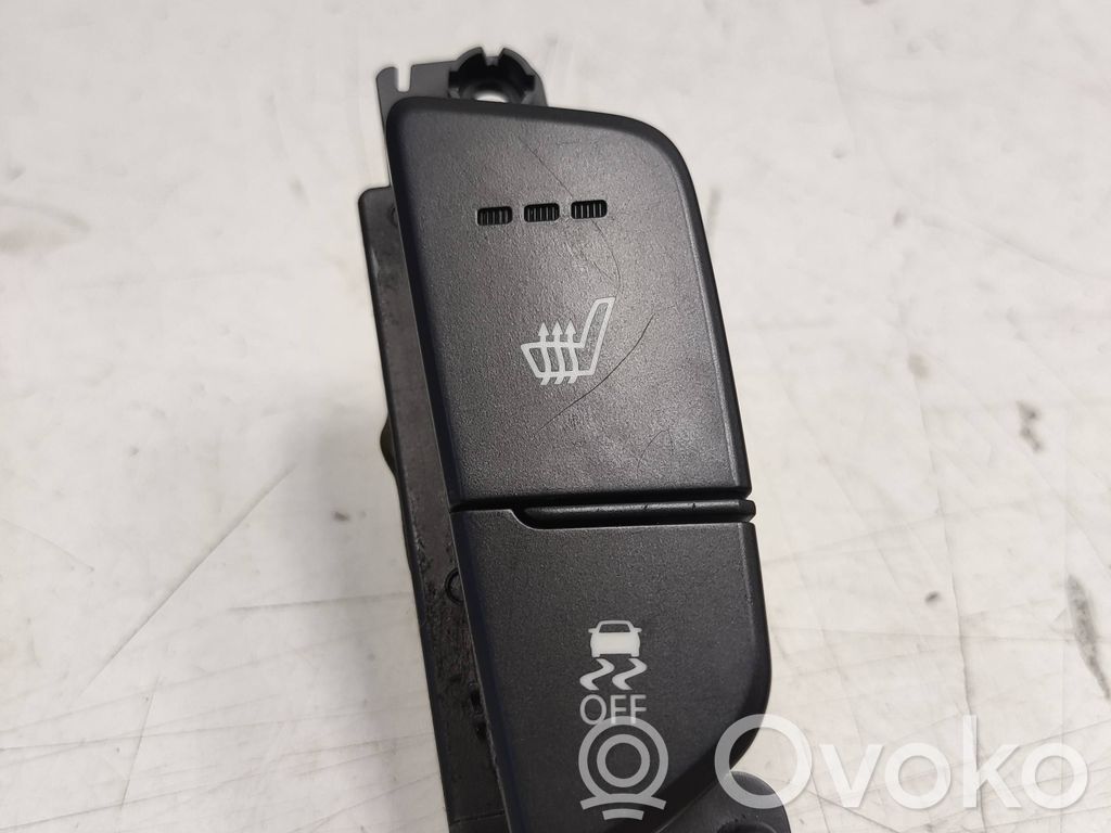 Hyundai i40 Interruptor de calefacción del asiento 