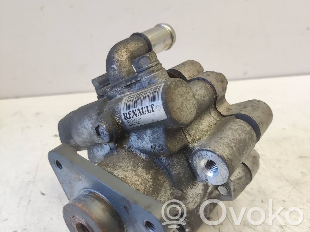 Renault Master III Ohjaustehostimen pumppu 