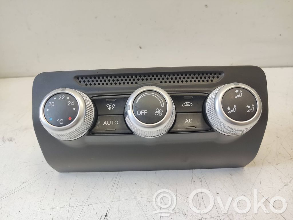 Audi A1 Climate control unit 