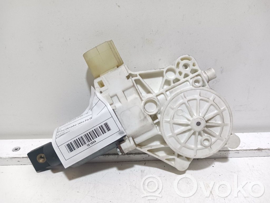 Priekinio lango pakelėjo varikliukas   0130822403