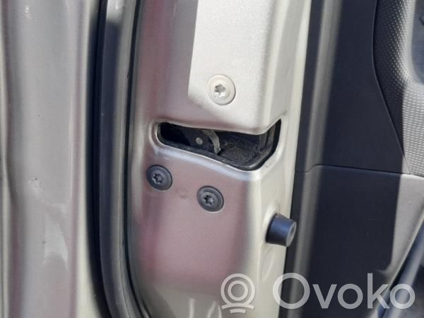 Toyota Auris 150 Etuoven lukko 
