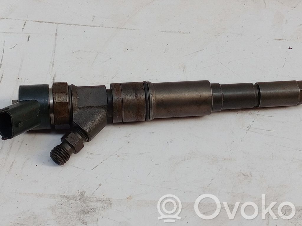 Fuel injector   0445110048