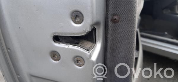 Opel Corsa B Cerradura de puerta delantera 