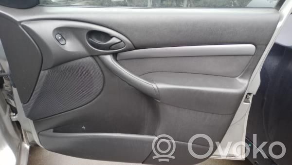 Ford Focus Front window lifting mechanism without motor 