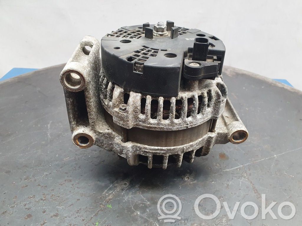 Generaattori/laturi   0125711102,125711102,BOSCH,FOMOCO