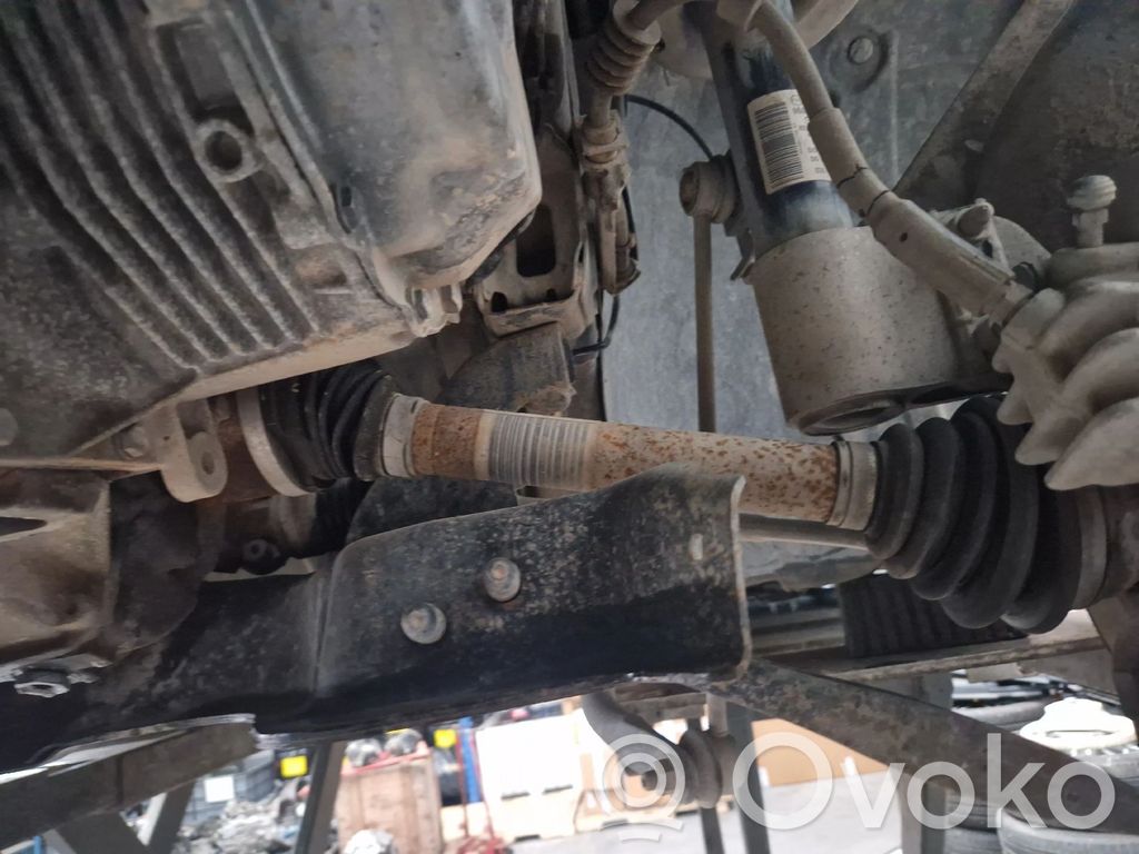 Citroen Berlingo Półoś przednia 