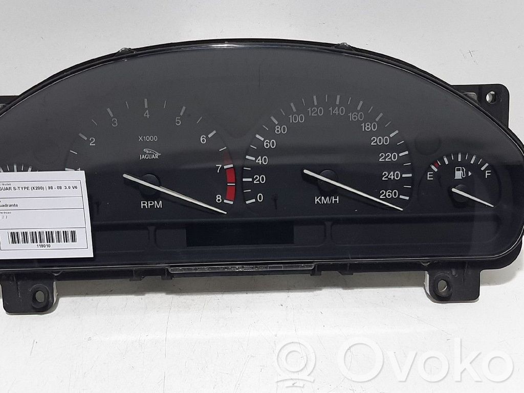 Speedometer (instrument cluster)