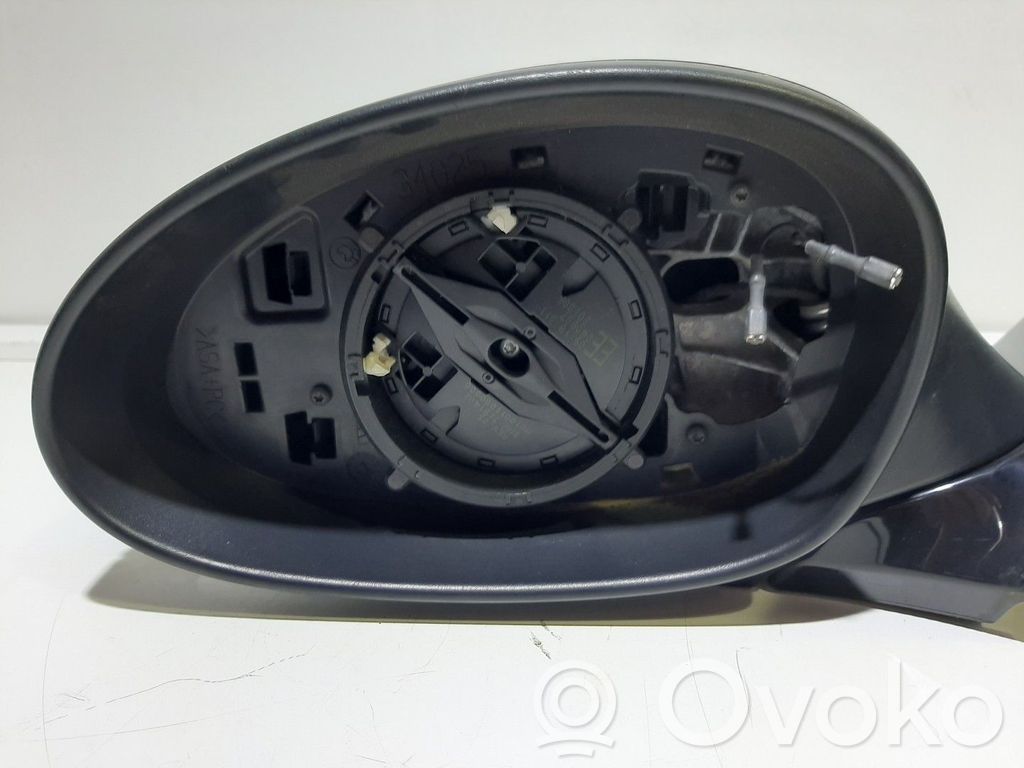 BMW 1 E81 E87 Front door electric wing mirror 