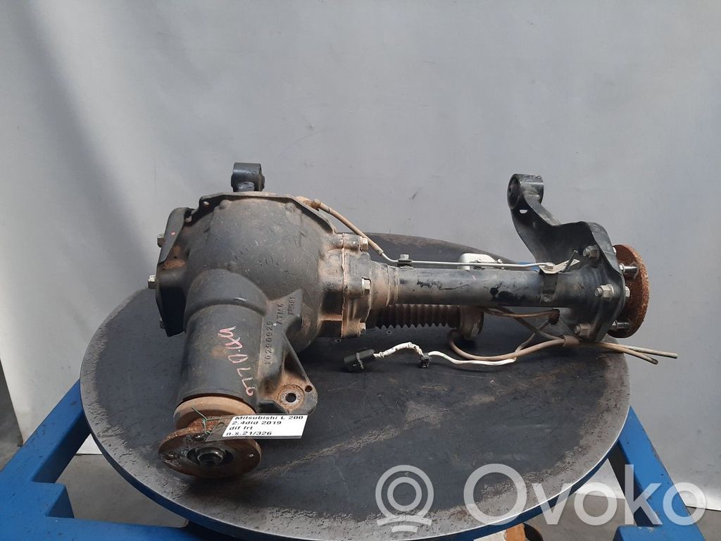 Front differential   3692,3692,F242Z270049