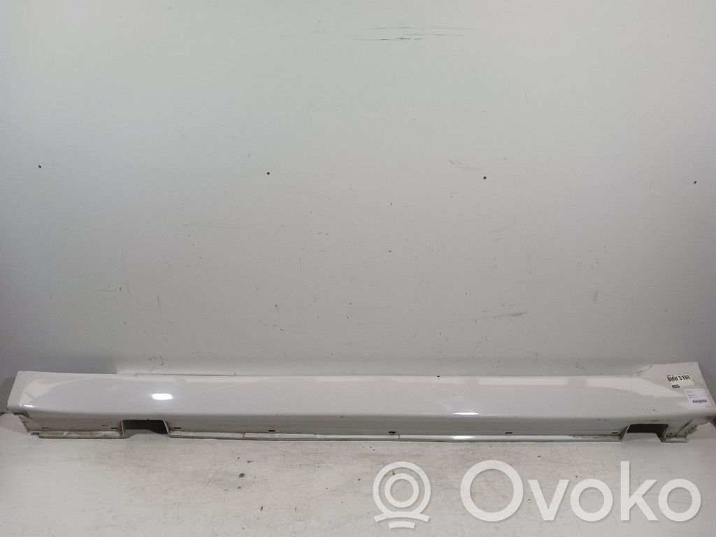 BMW 5 E60 E61 Próg 